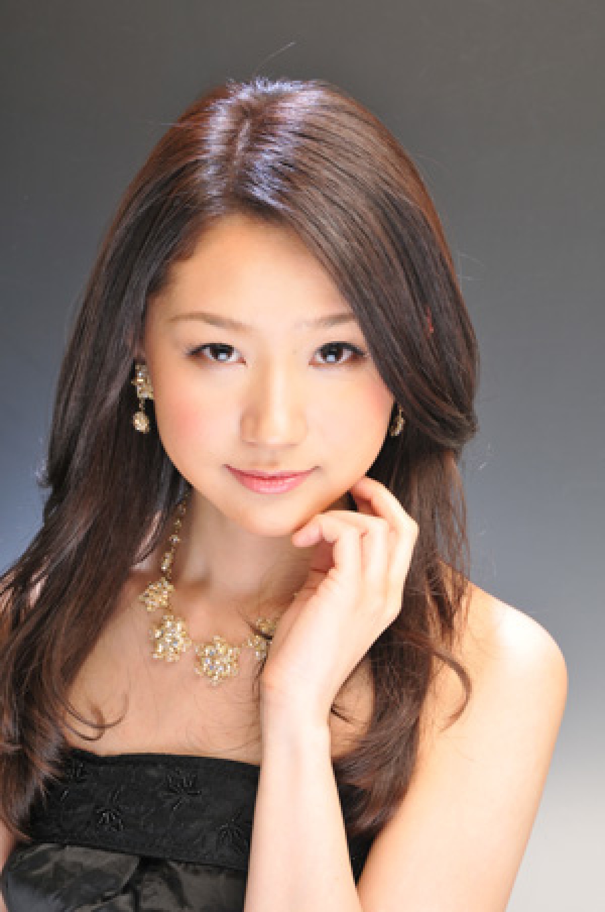 野牧愛<br>Ai Nomaki